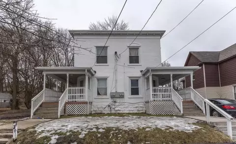 836 Sherman St SE, Grand Rapids, MI 49506