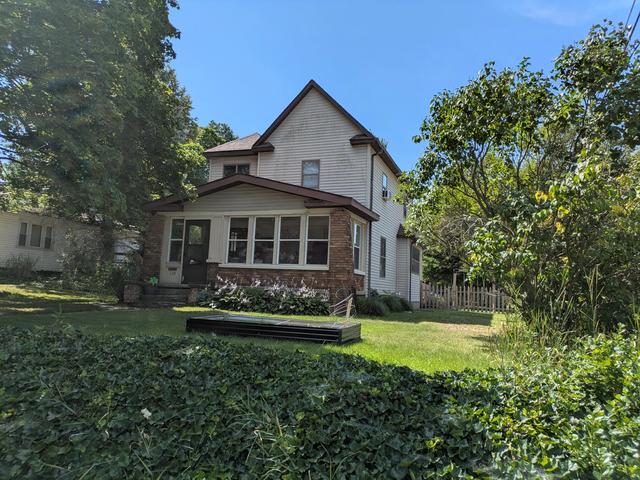 728 Leonard St NE, Grand Rapids, MI 49503