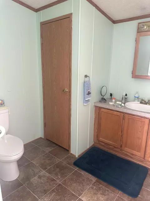 Bath - 4932 E Polk St, White Cloud, MI 49349 photo 1 of 5
