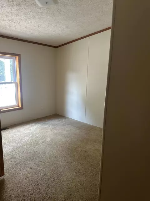 Bedroom - 4932 E Polk St, White Cloud, MI 49349 photo 3 of 4