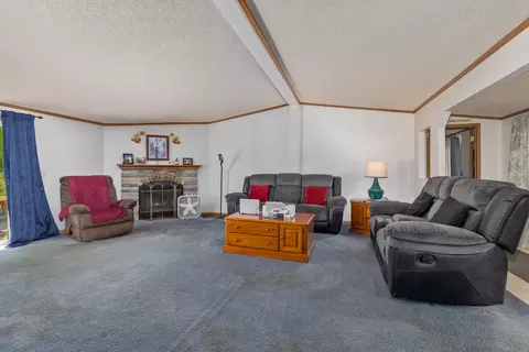 Living - 3839 Belding Rd, Belding, MI 48809 photo 1 of 3