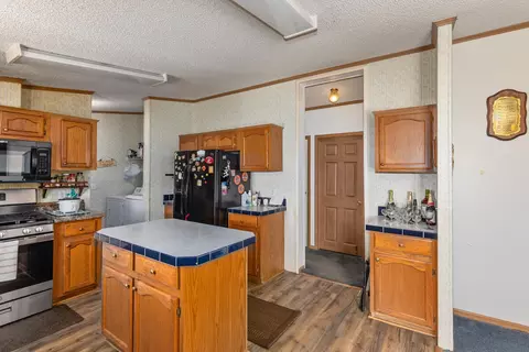 Kitchen - 3839 Belding Rd, Belding, MI 48809 photo 1 of 4