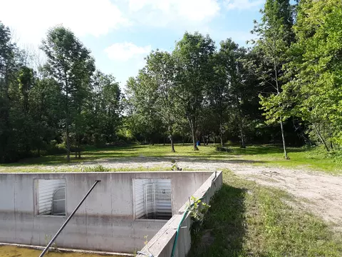 598 E North St, Hastings, MI 49058