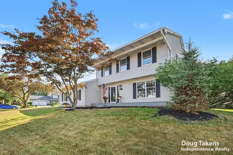 1755 Secretariat Dr SE, Grand Rapids, MI 49546