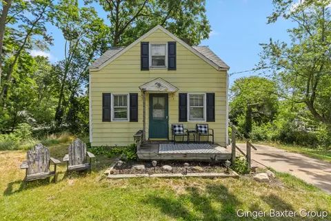 2600 Day Ave NW, Grand Rapids, MI 49544