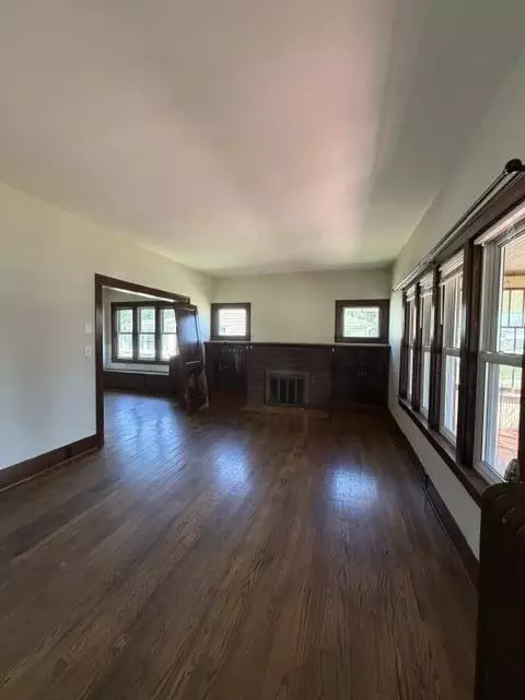 Living - 3194 Main St, Marlette, MI 48453 photo 7 of 7