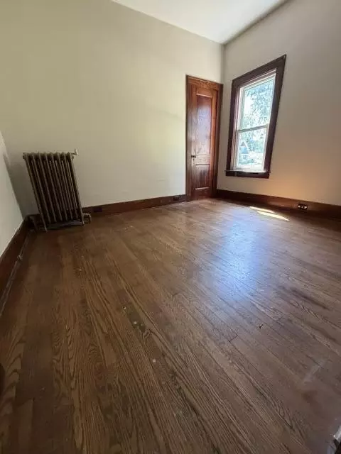 Bedroom - 3194 Main St, Marlette, MI 48453 photo 7 of 7