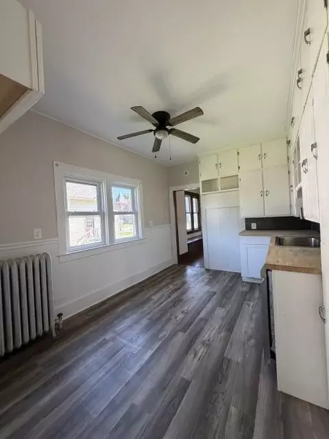 Entry Way - 3194 Main St, Marlette, MI 48453 photo 3 of 4