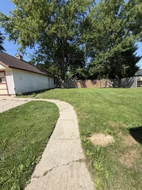Exterior - 3194 Main St, Marlette, MI 48453 photo 7 of 11
