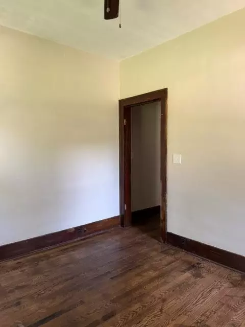 Bedroom - 3194 Main St, Marlette, MI 48453 photo 5 of 7