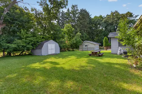 Exterior - 3439 Acacia Blvd, Jackson, MI 49203 photo 8 of 8