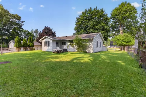 Exterior - 3439 Acacia Blvd, Jackson, MI 49203 photo 7 of 8