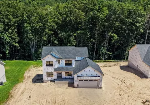 6308 Sturgeon Run, Muskegon, MI 49444