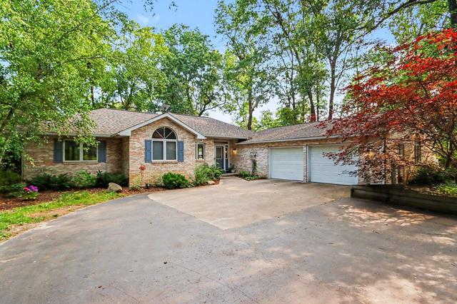 28284 62nd Ave, Lawton, MI 49065
