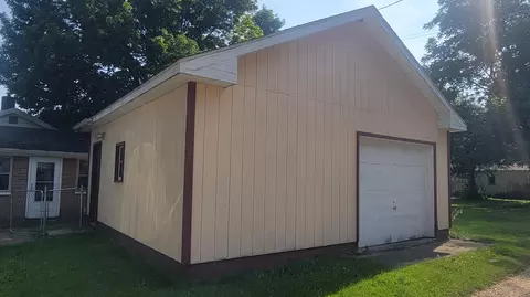 275 E Read St, Marcellus, MI 49067 photo 3