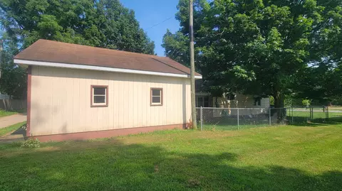 275 E Read St, Marcellus, MI 49067 photo 4