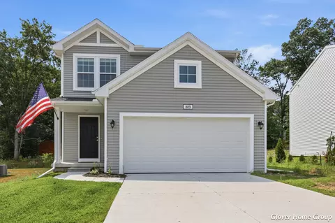 809 Hollyhock Dr, Greenville, MI 48838