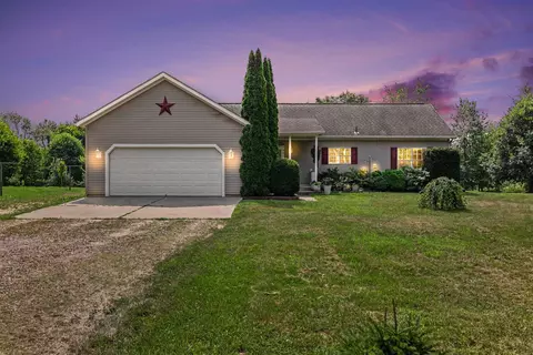 3324 9 12 Mile Rd, Burlington, MI 49029