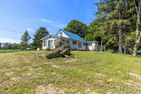 3703 N Cedar Lake Rd NE, Edmore, MI 48829 photo 12