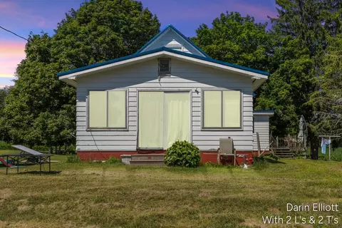 3703 N Cedar Lake Rd NE, Edmore, MI 48829 photo 11
