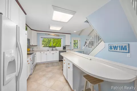 Kitchen - 5683 E 92nd St, Newaygo, MI 49337 photo 1 of 4