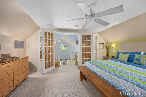 Bedroom - 5683 E 92nd St, Newaygo, MI 49337 photo 3 of 5