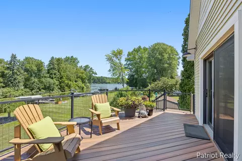 Exterior - 5683 E 92nd St, Newaygo, MI 49337 photo 3 of 9