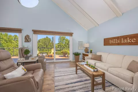 Living - 5683 E 92nd St, Newaygo, MI 49337 photo 1 of 6