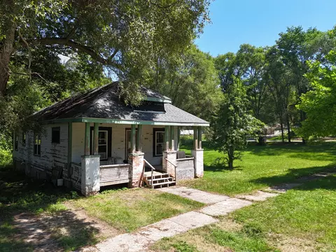 Exterior - 18846 Maple St, Copemish, MI 49625 photo 5 of 14