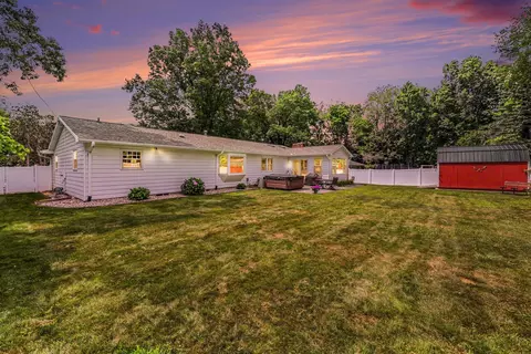 4815 Firethorne Dr, Jackson, MI 49201 photo 30