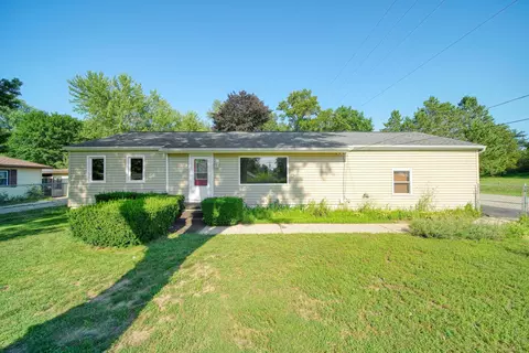 Exterior - 5445 Sharon Dr, Jackson, MI 49203 photo 20 of 21