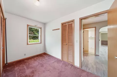Bedroom - 5445 Sharon Dr, Jackson, MI 49203 photo 6 of 6