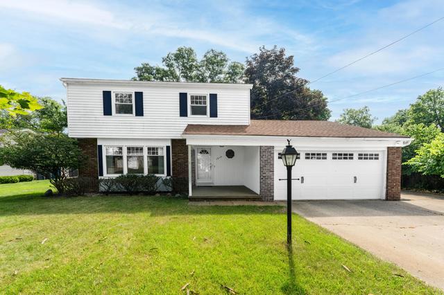 1818 Skyler Dr, Kalamazoo, MI 49008