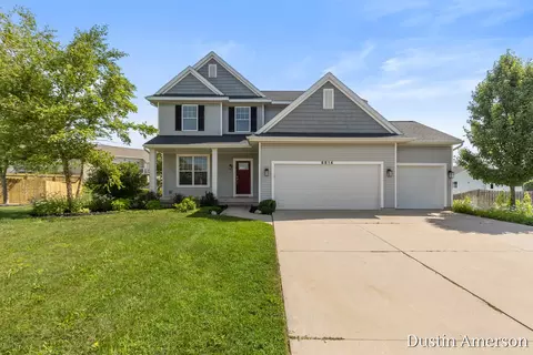 5814 Sage River Ct SW, Wyoming, MI 49418