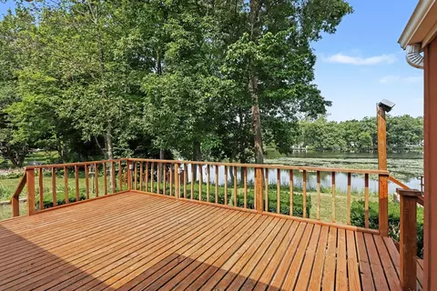Exterior - 13492 Riverside Dr, Constantine, MI 49042 photo 5 of 8