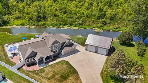 291 Lake Point Dr, Lake Odessa, MI 48849