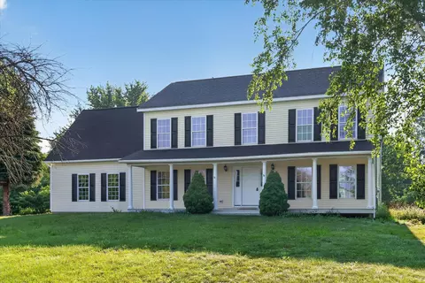 2161 64th St, Fennville, MI 49408