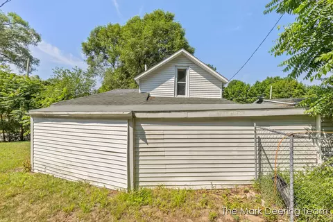 Exterior - 522 Ionia St, Belding, MI 48809 photo 5 of 5