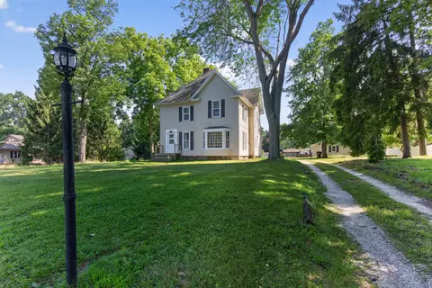Exterior - 2807 Mccain Rd, Jackson, MI 49203 photo 9 of 10