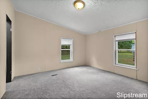 5705 E Riverside Dr, Lyons, MI 48851 photo 17
