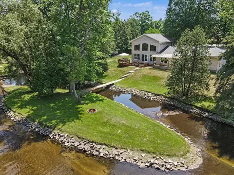 9064 E M20, Hesperia, MI 49421