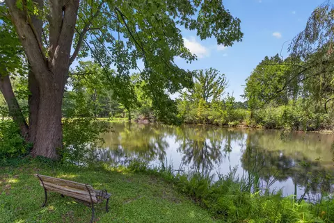 View/Area - 2367 Loomis Rd, Jackson, MI 49201 photo 1 of 7