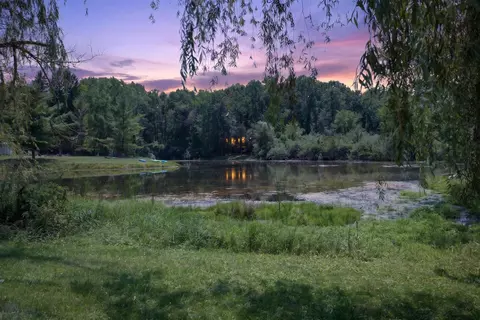 View/Area - 2367 Loomis Rd, Jackson, MI 49201 photo 7 of 7