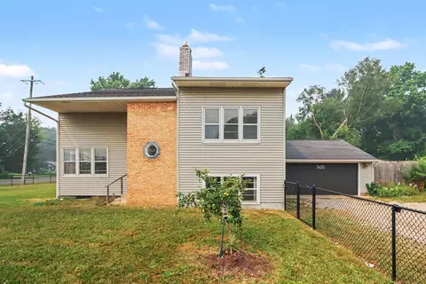5478 Parkview Ave, Kalamazoo, MI 49009