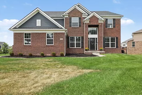 4146 Newgard Dr, Lake Orion, MI 48359