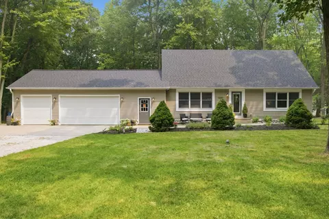 13650 148th Ave, Grand Haven, MI 49417