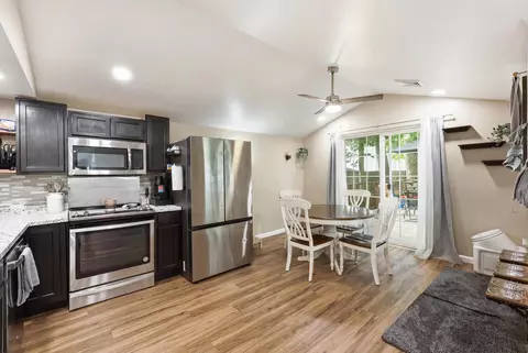 465 Green St, Constantine, MI 49042 photo 6