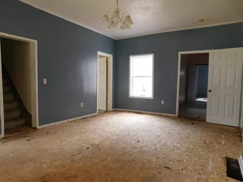 Living - 700 8th St, Three Rivers, MI 49093 photo 4 of 6