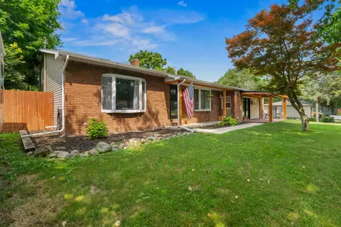 114 Emerson St, Waldron, MI 49288 photo 3