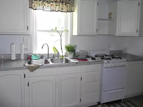 Kitchen - 27797 M-60, Mendon, MI 49072 photo 3 of 3